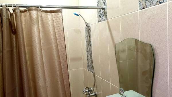 9 комната на 3 чел 2 этаж