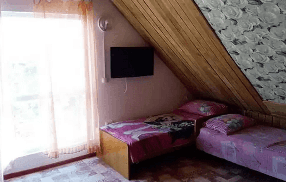 №8 4х местный в «Летнем домике»