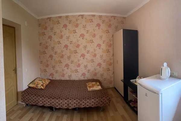 4х местная комната с удобствами и балконом