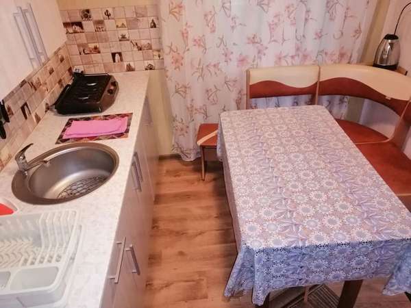 4х местная комната с кухней, 1 этаж