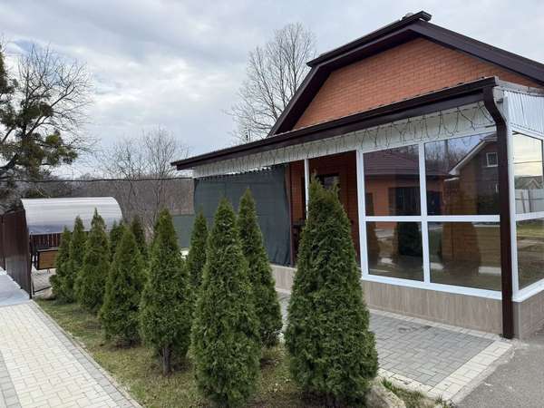 Дом на 6 человек с теплым бассейном